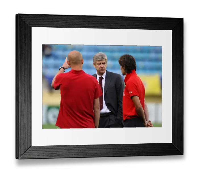 Framed Print : Arsene Wenger the Arsenal Manager chats to ex Arsenal Framed Print : Arsene Wenger the Arsenal Manager chats to ex Arsenal