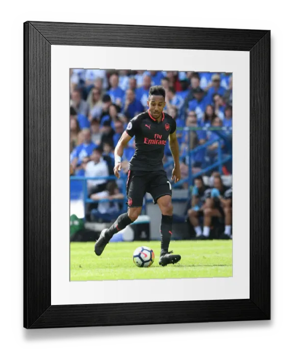 Framed Print : Pierre-Emerick Aubameyang in Action: Huddersfield Town vs. Arsenal, Premier League 2017-18 Framed Print : Pierre-Emerick Aubameyang in Action: Huddersfield Town vs. Arsenal, Premier League 2017-18