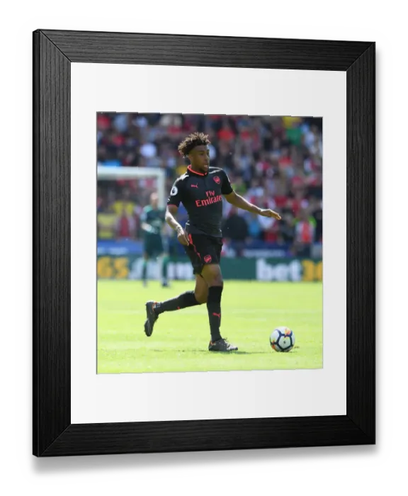 Framed Print : Alex Iwobi in Action: Huddersfield vs Arsenal, Premier League 2017-18 Framed Print : Alex Iwobi in Action: Huddersfield vs Arsenal, Premier League 2017-18