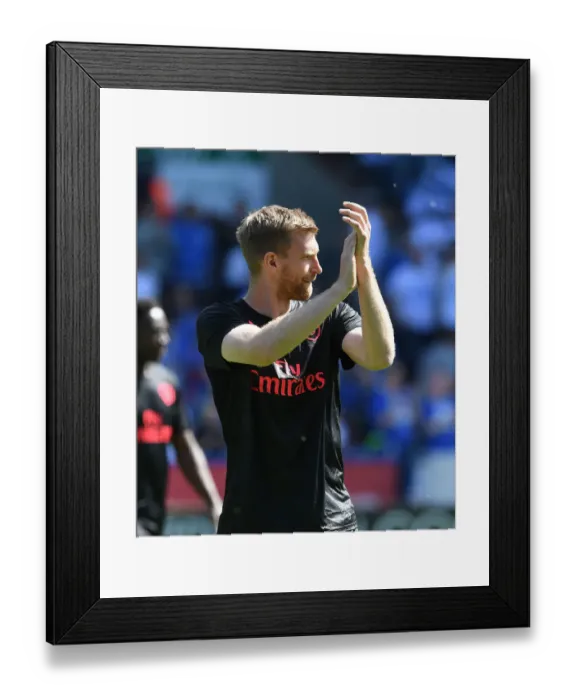 Framed Print : Per Mertesacker's Farewell: Arsenal Fans Appreciation at Huddersfield Town, May 2018