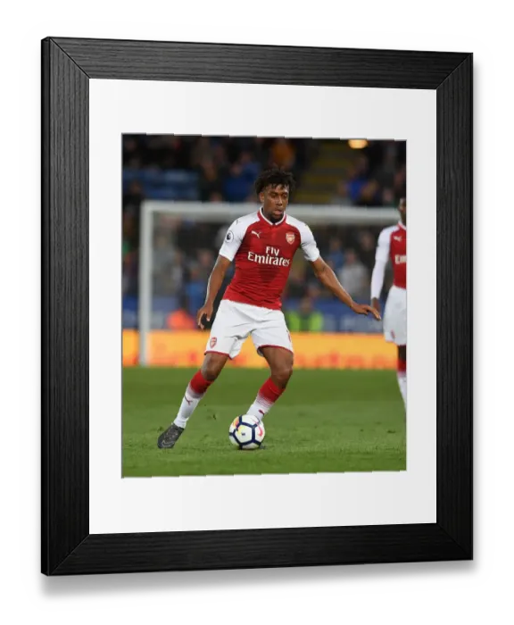 Framed Print : Alex Iwobi in Action: Leicester City vs. Arsenal, Premier League 2017-18