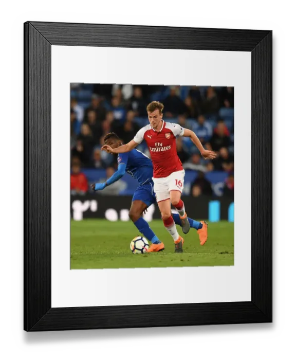 Framed Print : Clash of Titans: Iheanacho vs. Holding - Leicester City vs. Arsenal, Premier League 2017-18 Framed Print : Clash of Titans: Iheanacho vs. Holding - Leicester City vs. Arsenal, Premier League 2017-18
