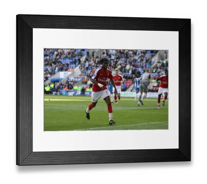 Framed Print : Alex Song's Goal Celebration: Arsenal's 4th against Wigan Athletic in Premier League (11 / 4 / 09)