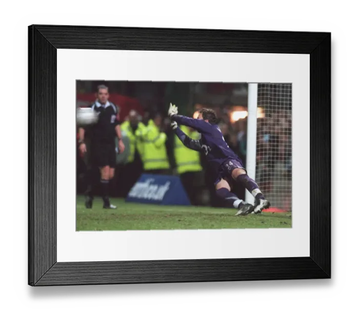 Framed Print : Manuel Almunia saves Doncasters 4th penalty during the penalty shoot out