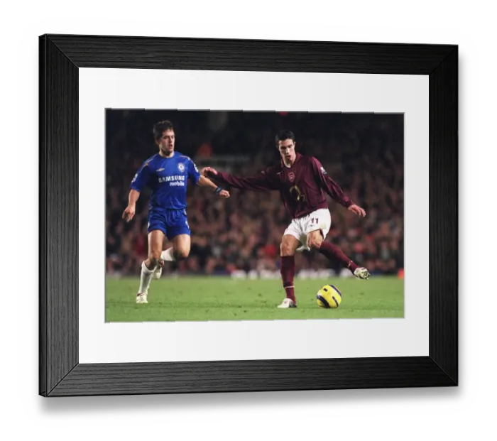 Framed Print : Van Persie's Double Strike: Arsenal 0-2 Chelsea (2005), Joe Cole Shines Framed Print : Van Persie's Double Strike: Arsenal 0-2 Chelsea (2005), Joe Cole Shines