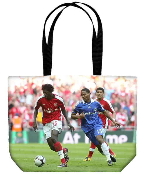 Emmanuel Adebayor (Arsenal) Florent Malouda (Chelsea)