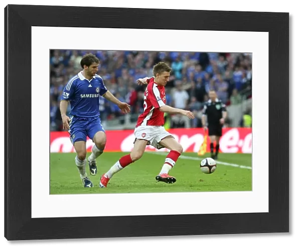 Nicklas Bendtner (Arsenal) Branislav Ivanovic (Chelsea)