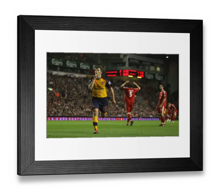 Framed Print : Arshavin's Brilliant Double: 4-4 Thriller vs. Liverpool, Premier League, 2009 Framed Print : Arshavin's Brilliant Double: 4-4 Thriller vs. Liverpool, Premier League, 2009