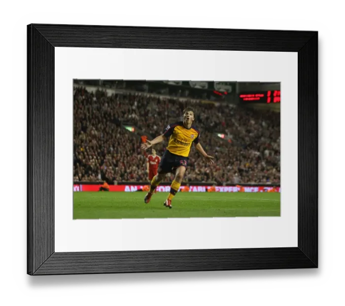 Framed Print : Arshavin's Brilliant Four-Goal Strike: Liverpool 4-4 Arsenal, Premier League, 2009 Framed Print : Arshavin's Brilliant Four-Goal Strike: Liverpool 4-4 Arsenal, Premier League, 2009