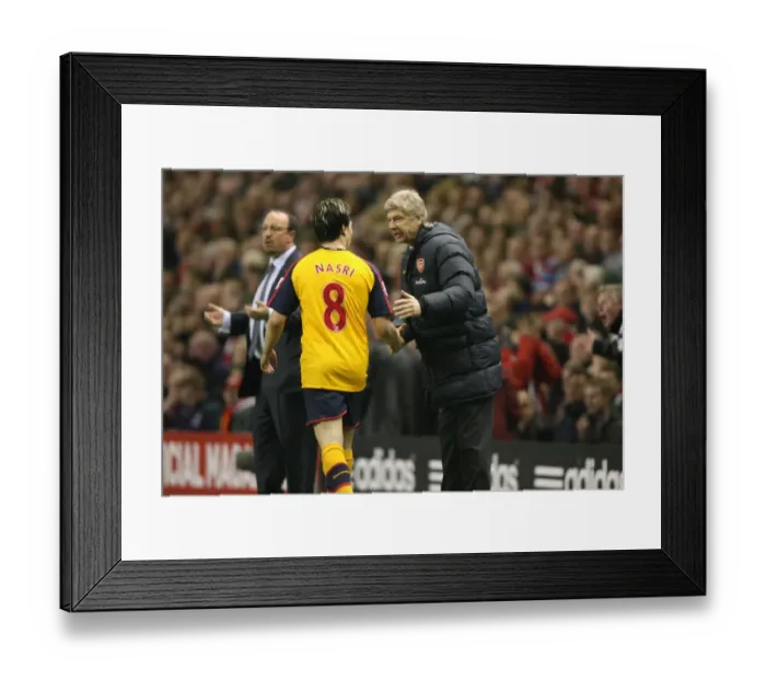 Framed Print : Arsenal manager Arsene talks with Samir Nasri