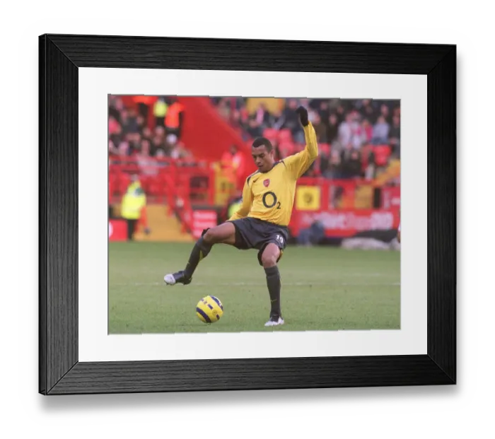 Framed Print : Gilberto (Arsenal). Charlton Athletic 0: 1 Arsenal. FA Premiership Framed Print : Gilberto (Arsenal). Charlton Athletic 0: 1 Arsenal. FA Premiership