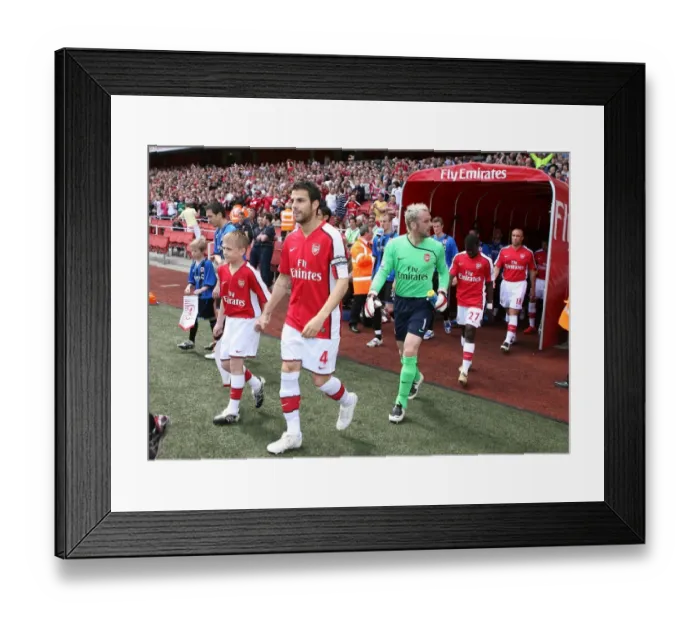 Framed Print : Cesc Fabregas (Arsenal) leads out the team Framed Print : Cesc Fabregas (Arsenal) leads out the team