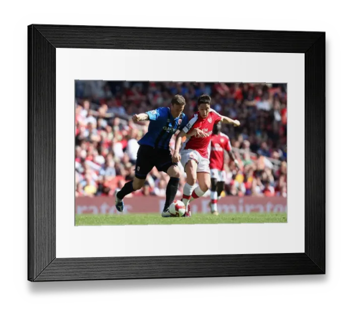 Framed Print : Arsenal's Samir Nasri and Middlesbrough's Robert Huth Lock Horns Before the Kickoff at Emirates Stadium, Arsenal's 2:0 Victory in Barclays Premier League, 26 / 4 / 09 Framed Print : Arsenal's Samir Nasri and Middlesbrough's Robert Huth Lock Horns Before the Kickoff at Emirates Stadium, Arsenal's 2:0 Victory in Barclays Premier League, 26 / 4 / 09