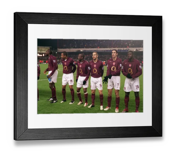 Framed Print : The Arsenal team lines up before the match