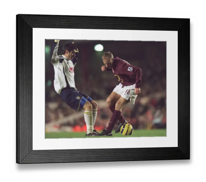 Framed Print : Dennis Bergkamp's Brilliance: Arsenal's 4-0 Victory Over Portsmouth, 28 / 12 / 05 Framed Print : Dennis Bergkamp's Brilliance: Arsenal's 4-0 Victory Over Portsmouth, 28 / 12 / 05