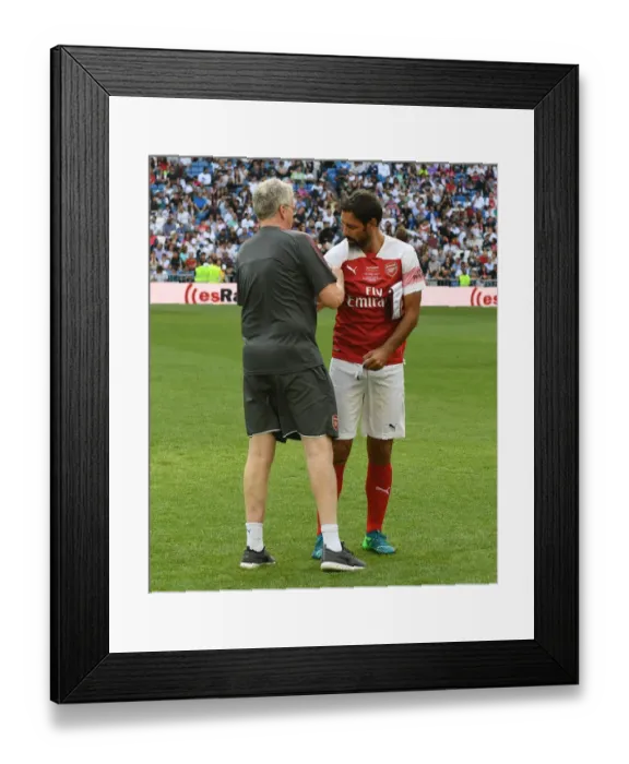 Framed Print : Arsenal Legends vs. Real Madrid Legends: A Legendary Clash at Bernabeu Stadium Framed Print : Arsenal Legends vs. Real Madrid Legends: A Legendary Clash at Bernabeu Stadium