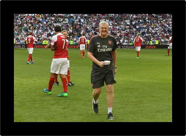Arsenal Legends vs Real Madrid Legends: A Clash of Football Icons at Bernabeu, Madrid (2018-19)