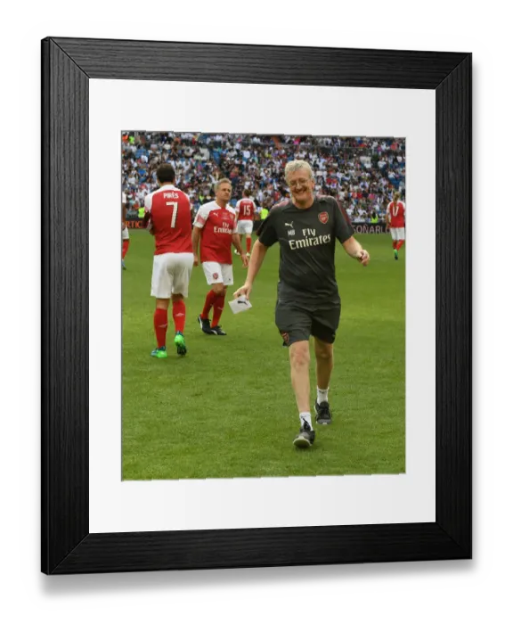 Framed Print : Arsenal FC vs Real Madrid Legends Clash at Bernabeu, 2018