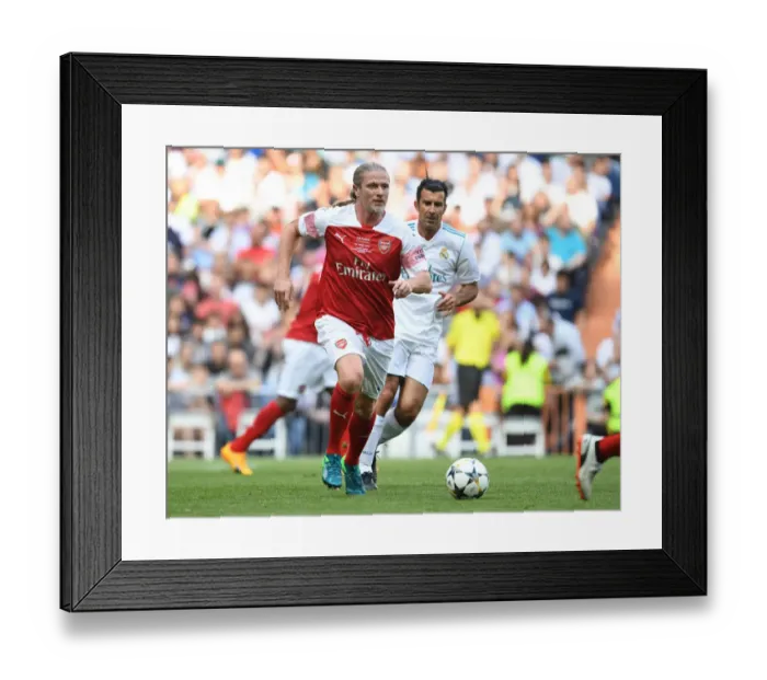 Framed Print : Arsenal vs. Real Madrid: A Legendary Clash at Bernabeu (2018-19)