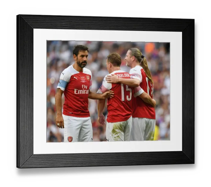 Framed Print : Arsenal Legends vs. Real Madrid Legends: A Classic Clash at Bernabeu Stadium Framed Print : Arsenal Legends vs. Real Madrid Legends: A Classic Clash at Bernabeu Stadium