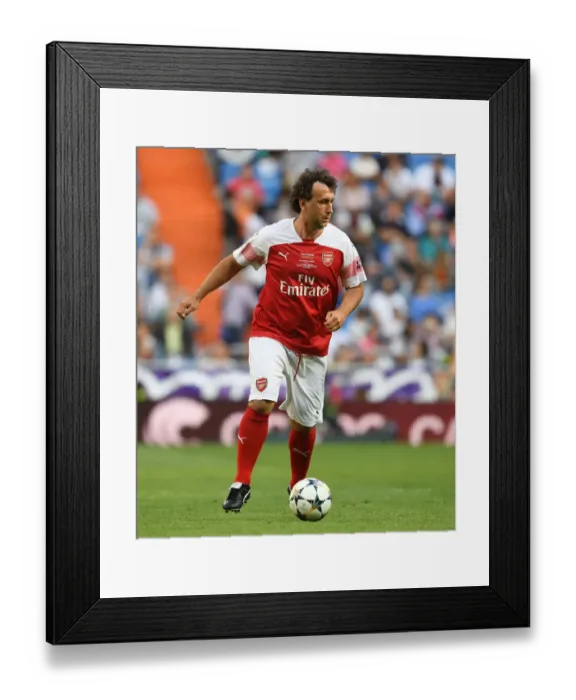 Framed Print : Gilles Grimandi: A Legendary Clash at Bernabeu - Arsenal Legends vs. Real Madrid Legends (2018)
