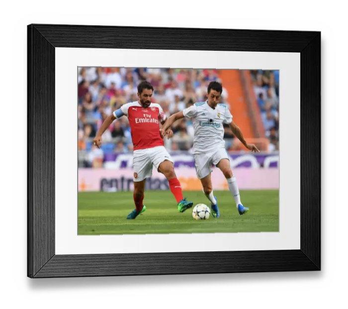 Framed Print : Arsenal Legends vs. Real Madrid Legends: A Clash of Football Greats at Bernabeu (2018-19) Framed Print : Arsenal Legends vs. Real Madrid Legends: A Clash of Football Greats at Bernabeu (2018-19)