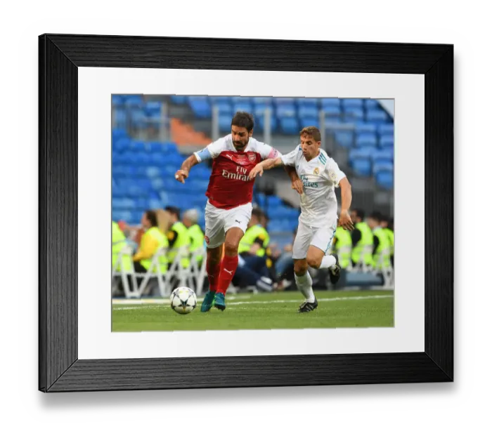 Framed Print : Arsenal vs. Real Madrid: A Legendary Clash at Bernabeu (2018-19) Framed Print : Arsenal vs. Real Madrid: A Legendary Clash at Bernabeu (2018-19)
