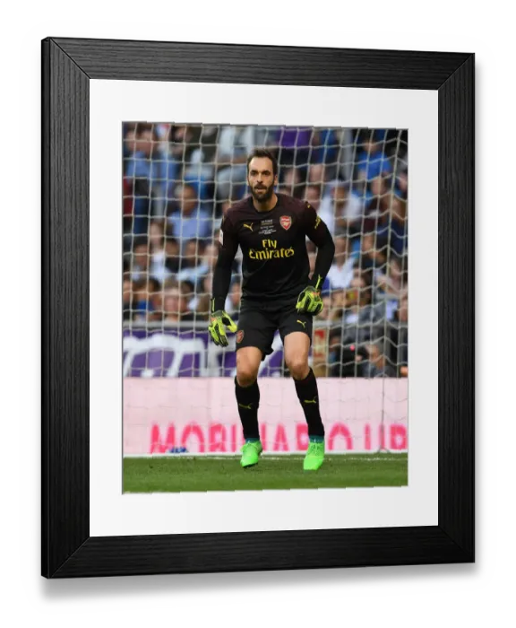 Framed Print : Arsenal Legends vs Real Madrid Legends: A Clash of Football Greats at Bernabeu, 2018