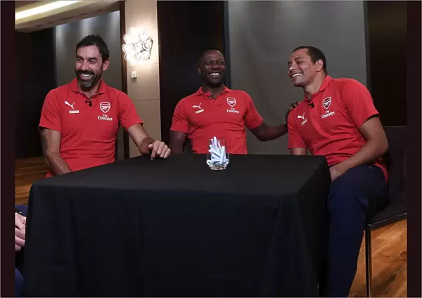 Arsenal Legends Reunite with Robert Pires, Lauren, and Gilberto against Real Madrid Legends in Madrid