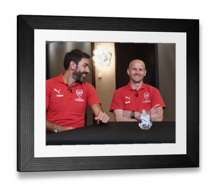 Framed Print : Arsenal Legends Face Off Against Real Madrid Legends at Bernabeu (2018-19) Framed Print : Arsenal Legends Face Off Against Real Madrid Legends at Bernabeu (2018-19)