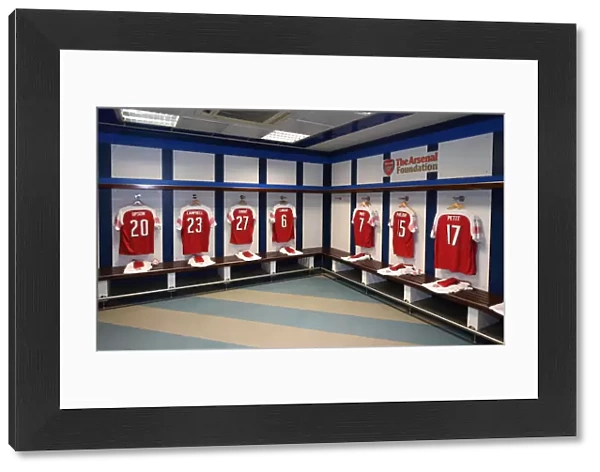 Behind the Scenes: Arsenal FC's Changing Room before the Real Madrid Legends Match (2018-19)