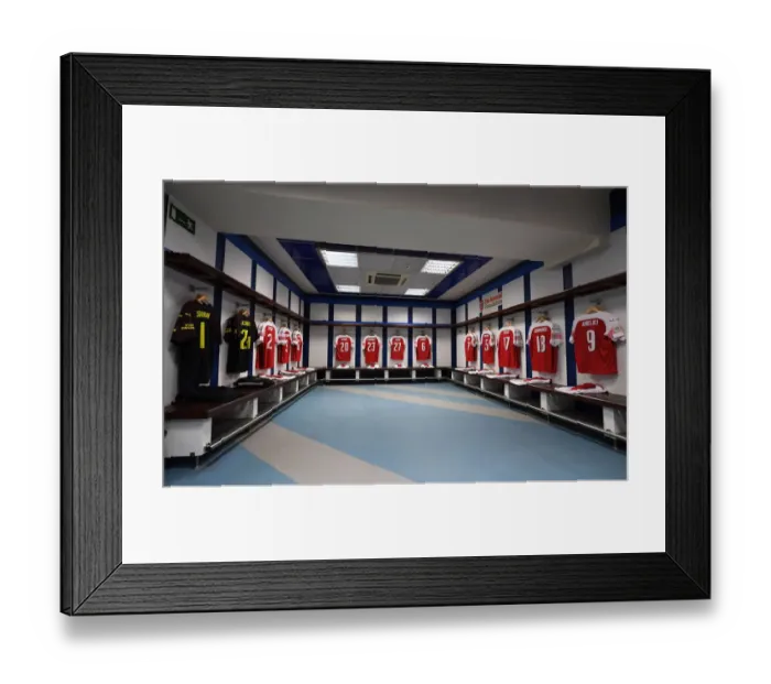 Framed Print : Arsenal FC: A Peek into the Changing Room before the Real Madrid Legends Match (2018-19) Framed Print : Arsenal FC: A Peek into the Changing Room before the Real Madrid Legends Match (2018-19)