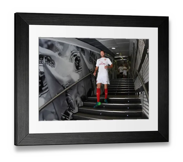 Framed Print : Arsenal Legends vs Real Madrid Legends: A Clash of Football Greats at Bernabeu, 2018 Framed Print : Arsenal Legends vs Real Madrid Legends: A Clash of Football Greats at Bernabeu, 2018