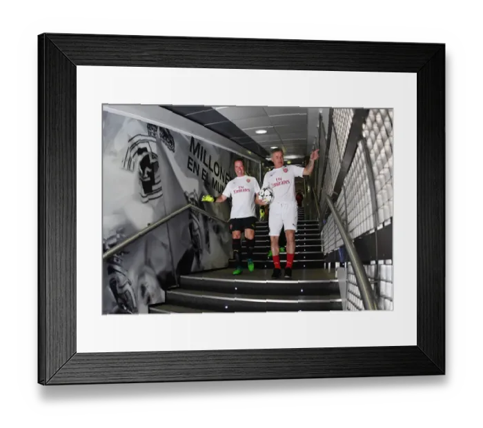 Framed Print : Arsenal Legends vs Real Madrid Legends: Champions Clash at Bernabeu (2018-19)