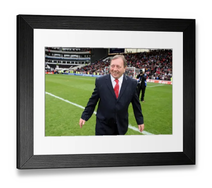 Framed Print : Vic Akers the Arsenal Ladies Manager is covered in champagne Framed Print : Vic Akers the Arsenal Ladies Manager is covered in champagne