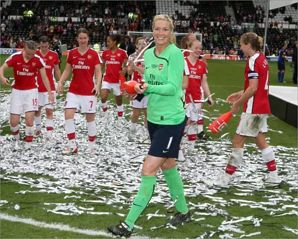 Emma Byrne (Arsenal) celebrates after the match