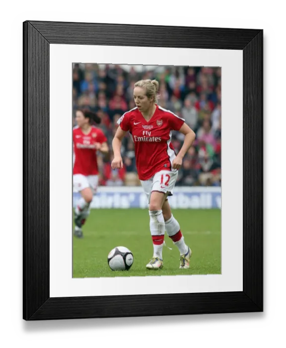 Framed Print : Arsenal's Gemma Davison Celebrates FA Cup Victory Over Sunderland WFC