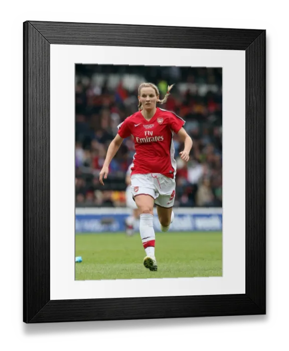 Framed Print : Arsenal's Suzanne Grant Celebrates FA Cup Victory Over Sunderland WFC