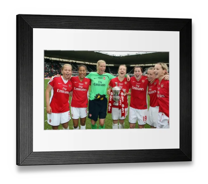 Framed Print : (L>R) Gilly Flaherty