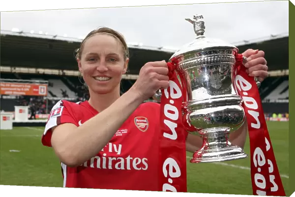 Faye White (Arsenal Ladies) with the FA Cup Trophy