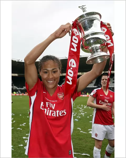 Rachel Yankey (Arsenal Ladies) with the FA Cup Trophy