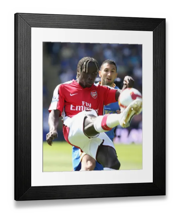 Framed Print : Unstoppable Sagna: Arsenal's 4-0 Triumph Over Portsmouth Framed Print : Unstoppable Sagna: Arsenal's 4-0 Triumph Over Portsmouth