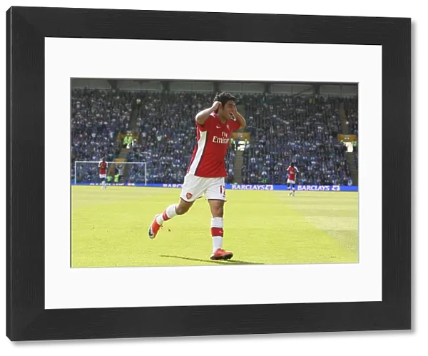 Carlos Vela celebrates scoring the 3rd Arsenal goal