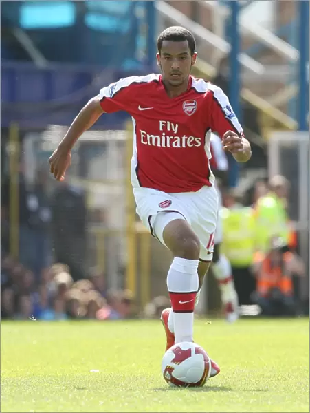 Theo Walcott's Unforgettable Night: Arsenal's 4-0 Thrashing of Portsmouth in the Premier League