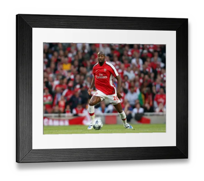 Framed Print : Arsenal's Defensive Struggle: Johan Djourou Faces Manchester United in the 2009 UEFA Champions League Semi-Final Framed Print : Arsenal's Defensive Struggle: Johan Djourou Faces Manchester United in the 2009 UEFA Champions League Semi-Final