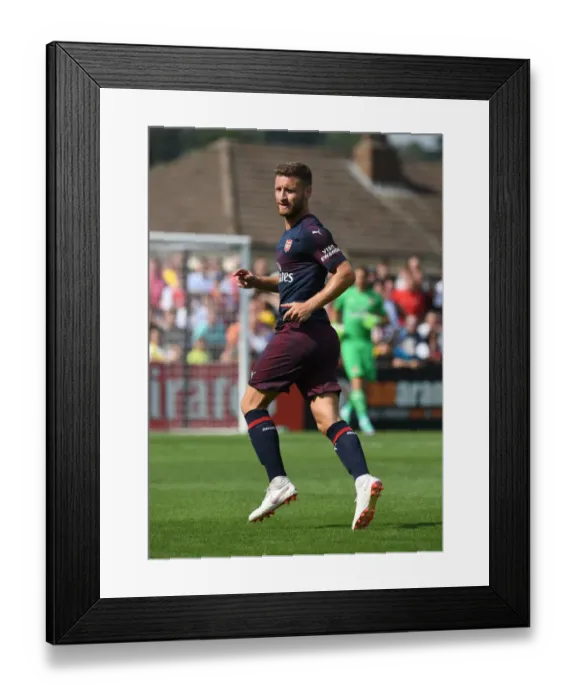Framed Print : Arsenal's Shkodran Mustafi Training at Borehamwood, 2018