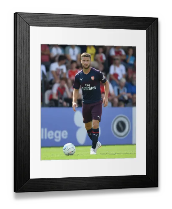 Framed Print : Shkodran Mustafi Training with Arsenal at Borehamwood Pre-Season Friendly (2018-19) Framed Print : Shkodran Mustafi Training with Arsenal at Borehamwood Pre-Season Friendly (2018-19)