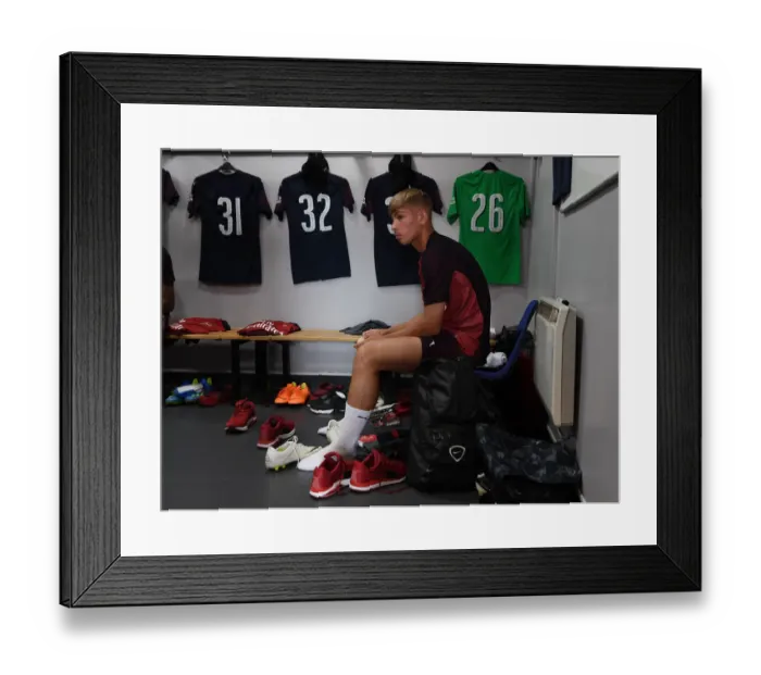 Framed Print : Emile Smith Rowe: Pre-Season Preparation in Arsenal Changing Room (2018) Framed Print : Emile Smith Rowe: Pre-Season Preparation in Arsenal Changing Room (2018)