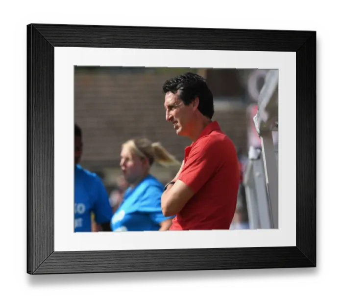 Framed Print : Unai Emery at Arsenal's 2018-19 Pre-Season Training at Borehamwood