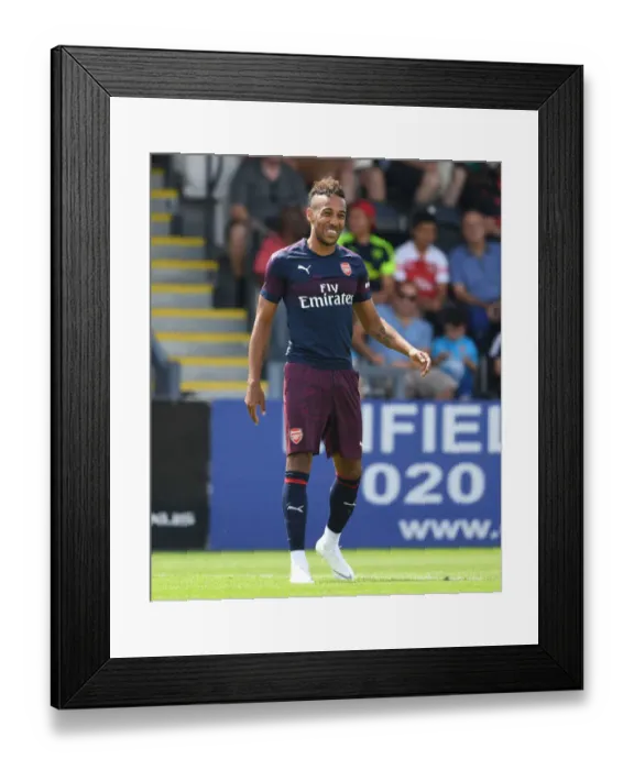 Framed Print : Arsenal's Aubameyang Shines in Borehamwood Friendly (2018-19) Framed Print : Arsenal's Aubameyang Shines in Borehamwood Friendly (2018-19)
